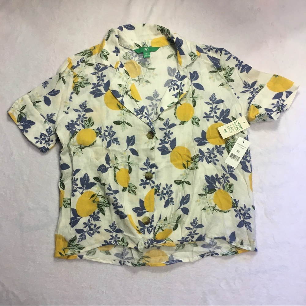 NWT Womems Dip blouse